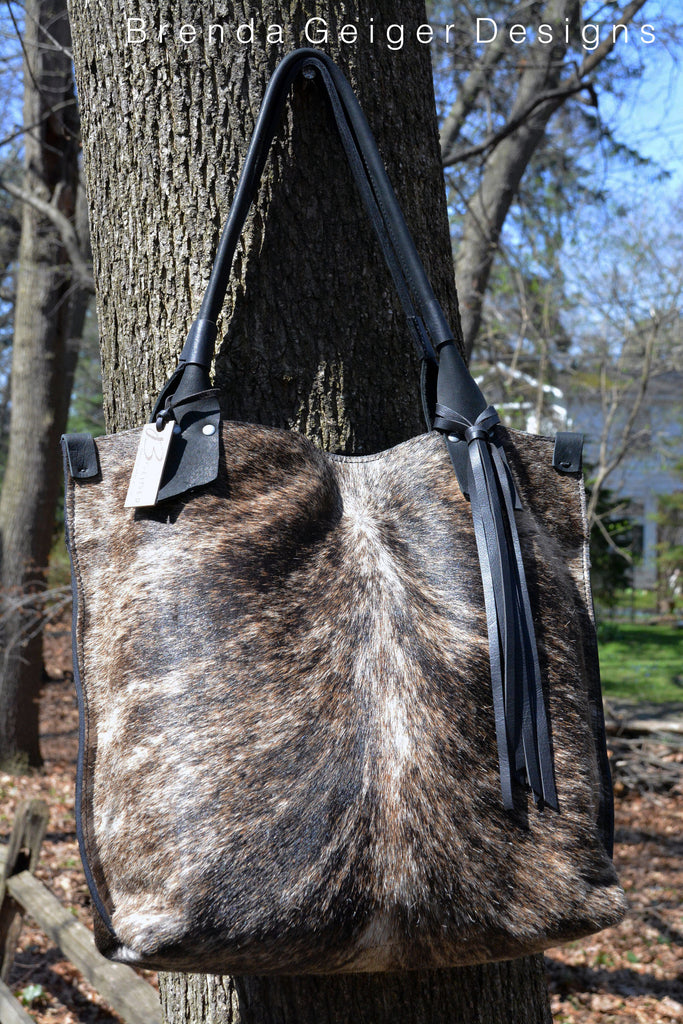 Zippered Cowhide Tote ~ Brown Brindle