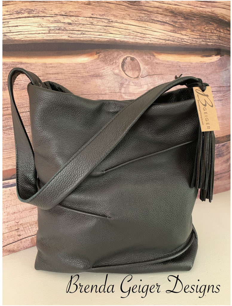 Black Leather  Wrinkled Hobo Purse